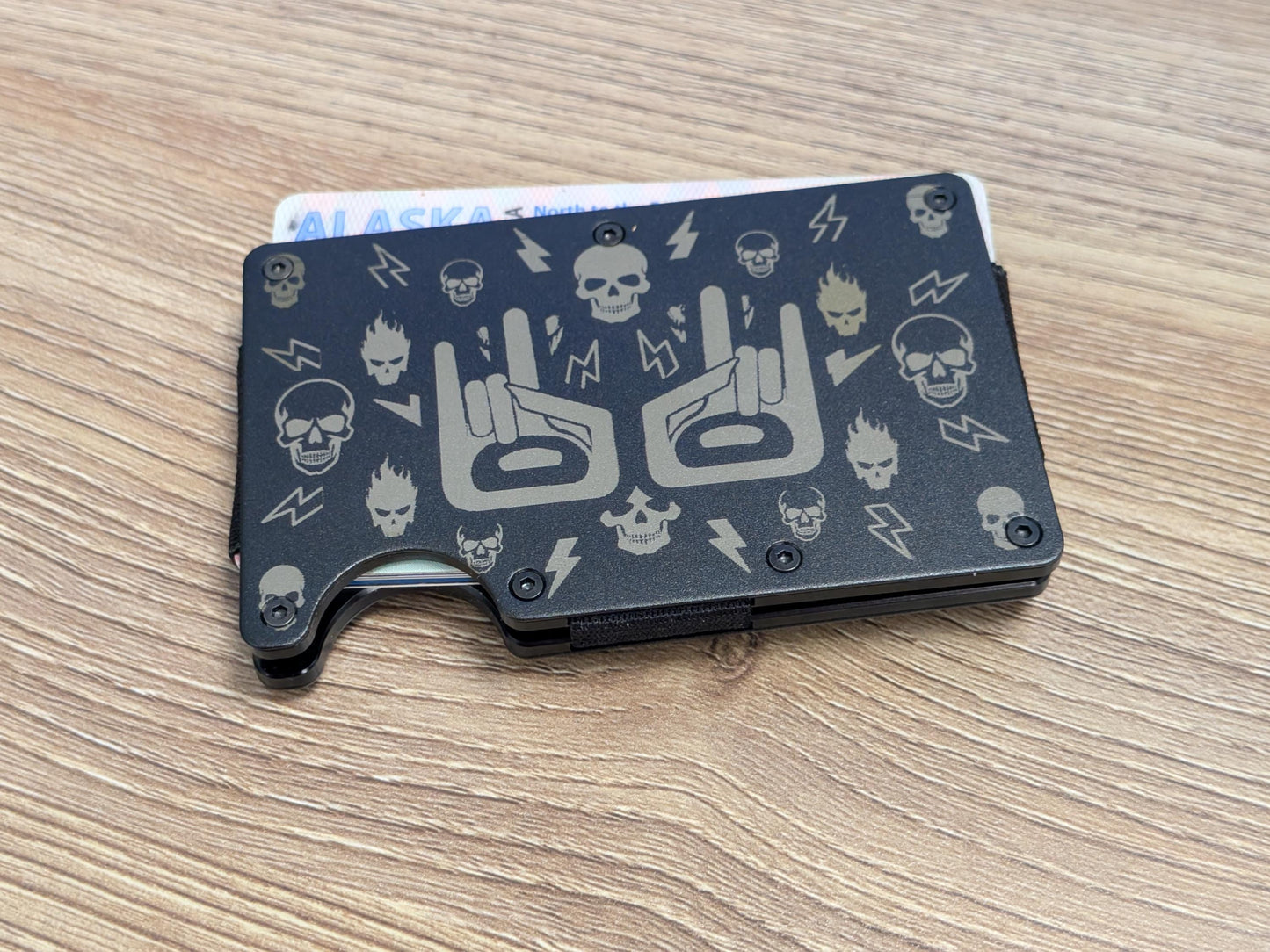 Rock On – Indigenous Formline Metal Wallet