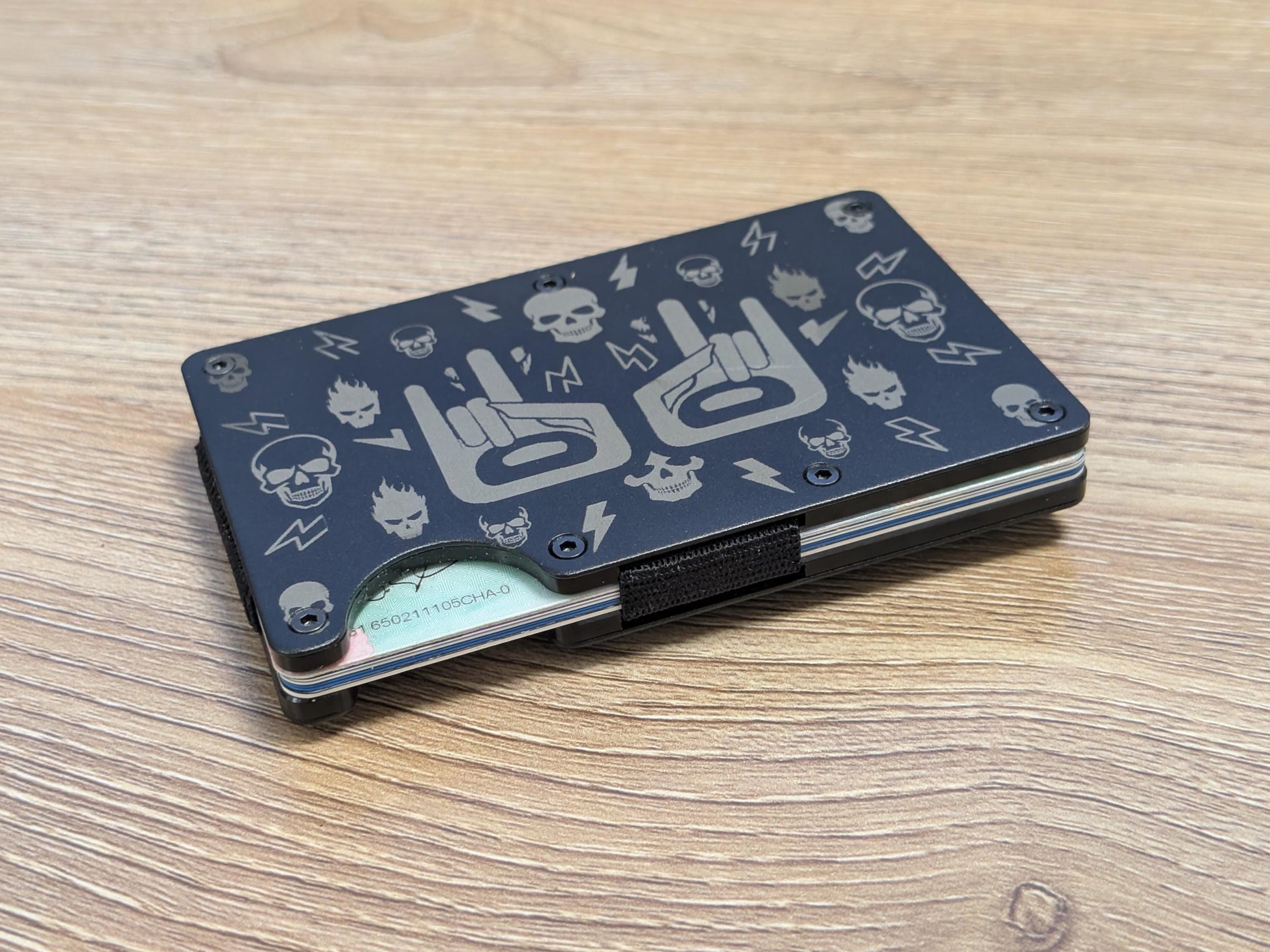 Rock On – Indigenous Formline Metal Wallet